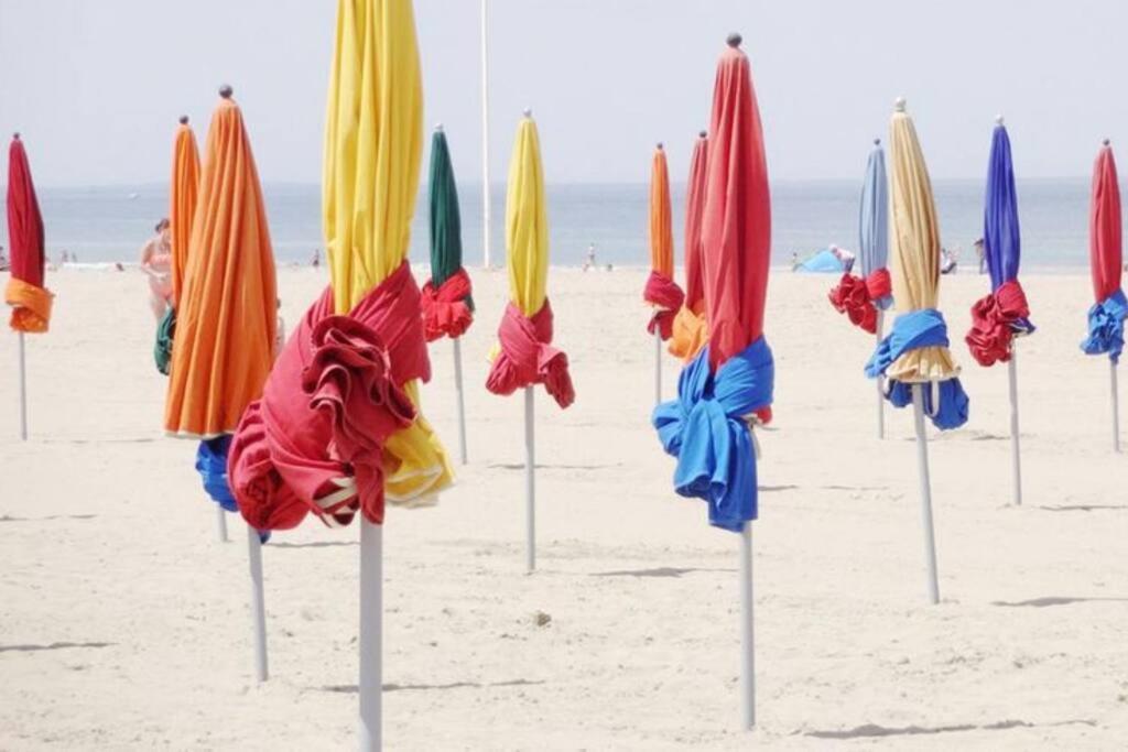Le Cyrano, Deauville - App. T2 Proche De La Mer Exterior foto